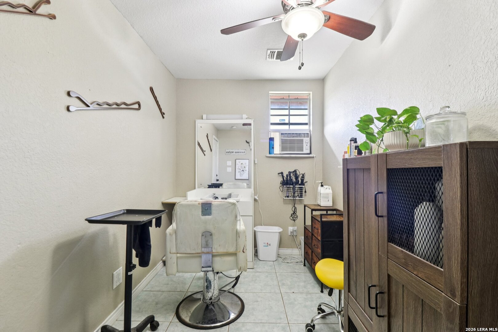 215 & 213 Coughran Road Pleasanton TX 78064
