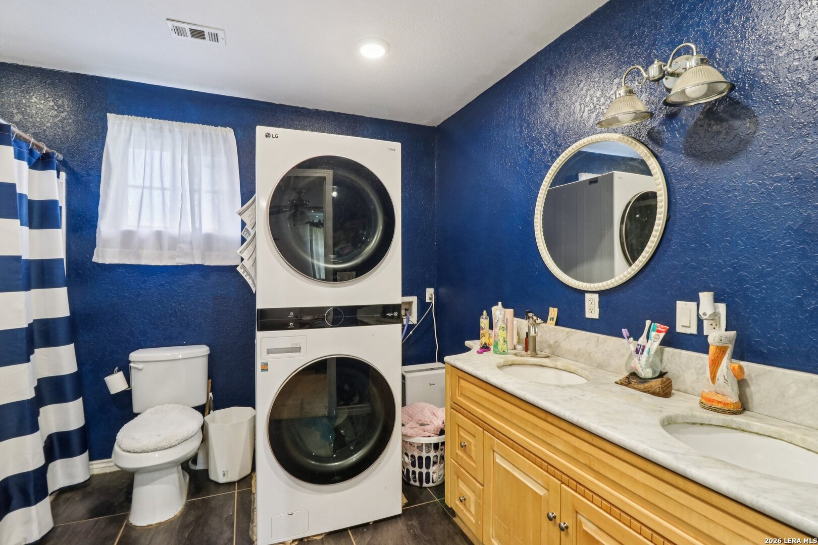 215 & 213 Coughran Road Pleasanton TX 78064
