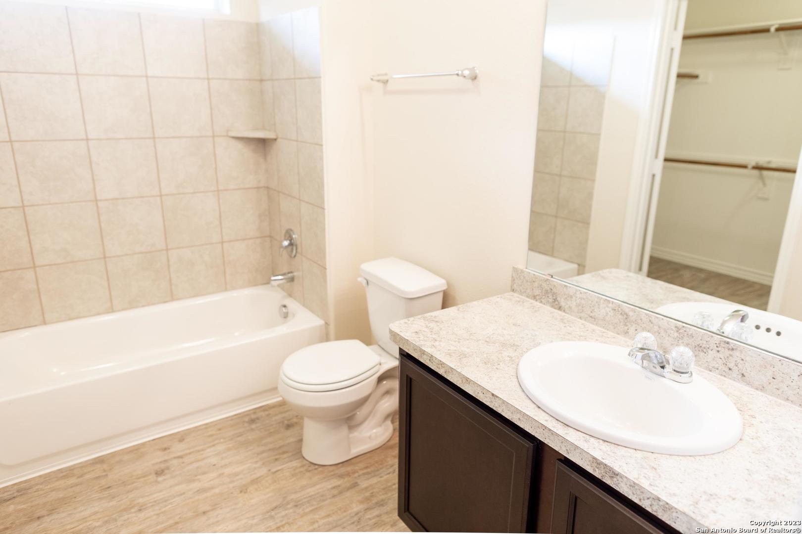 8202 Tesoro Hills San Antonio TX 78242