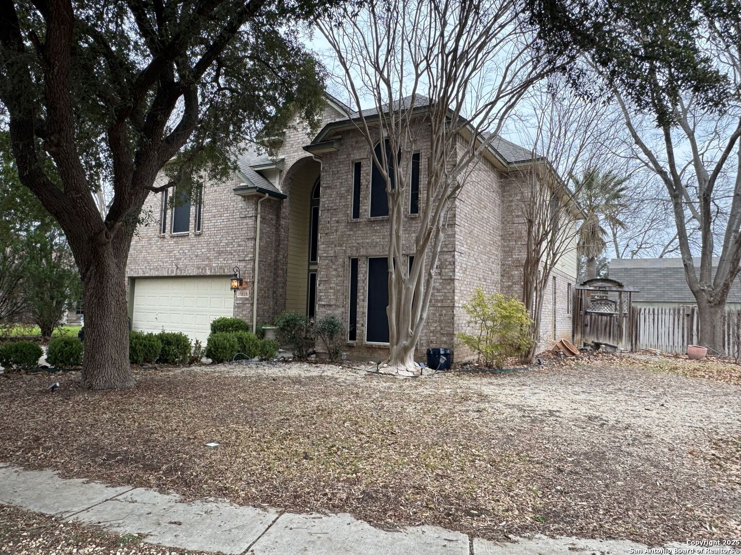 10118 Mission Creek Converse TX 78109