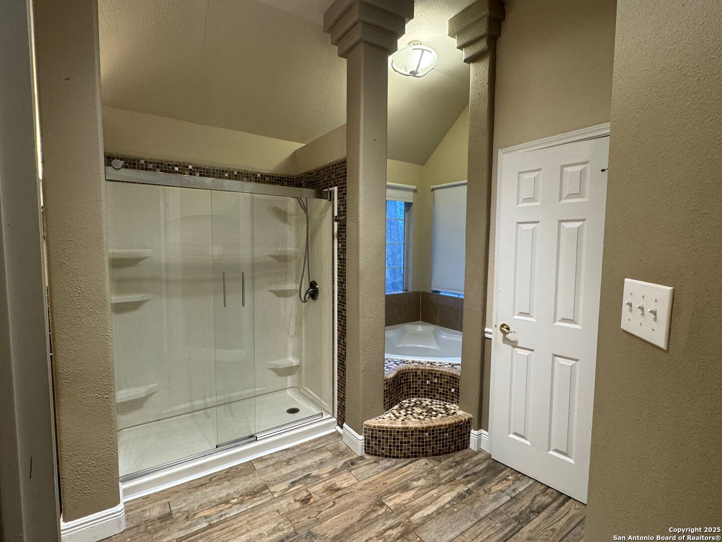 10118 Mission Creek Converse TX 78109