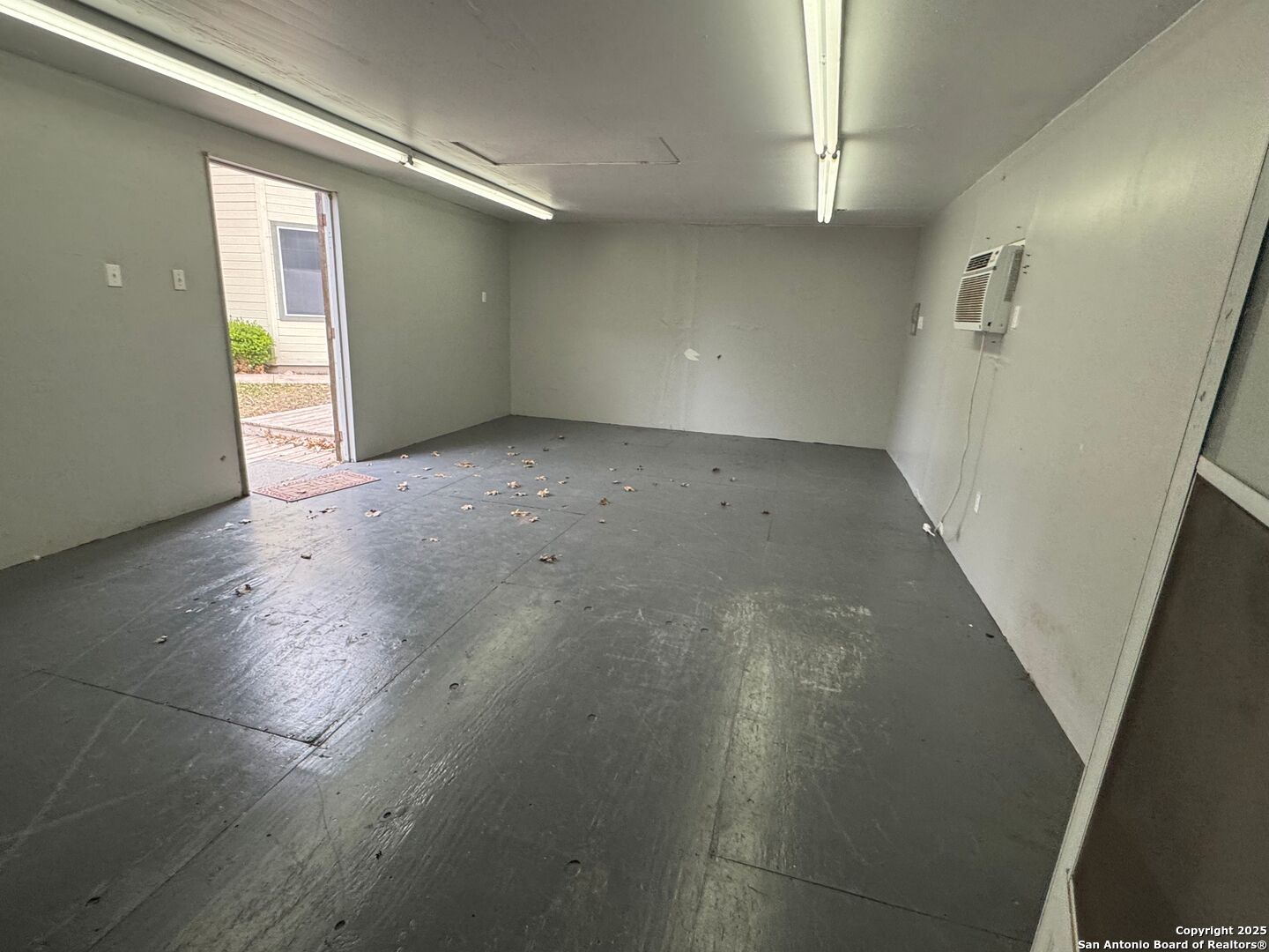 10118 Mission Creek Converse TX 78109