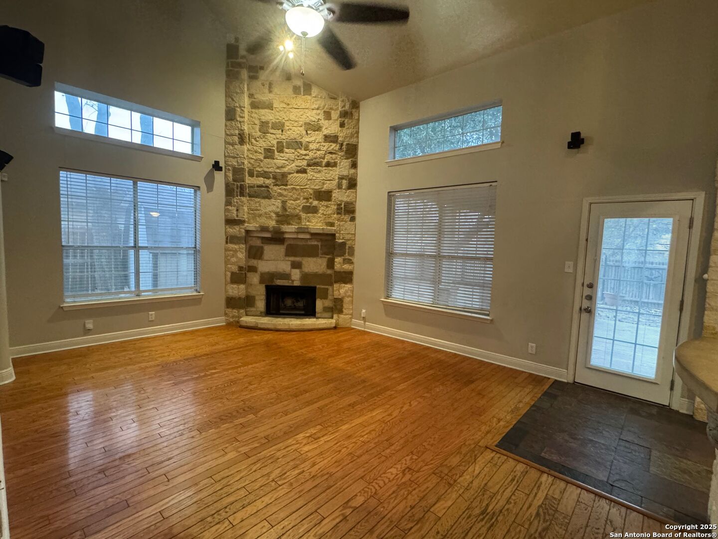 10118 Mission Creek Converse TX 78109