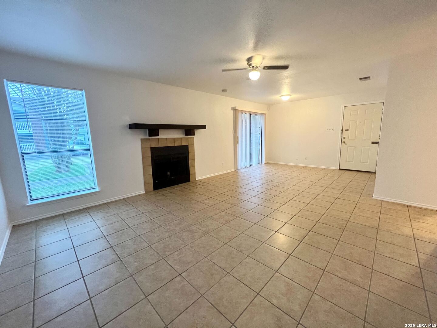 810 Station Street Converse TX 78109