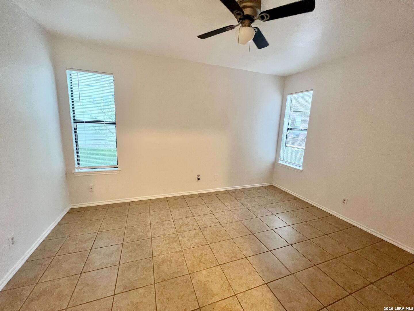 810 Station Street Converse TX 78109