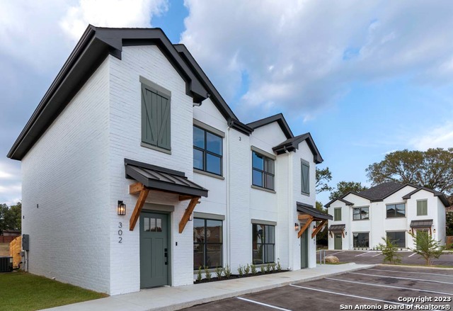 5927 Prue Road San Antonio TX 78240