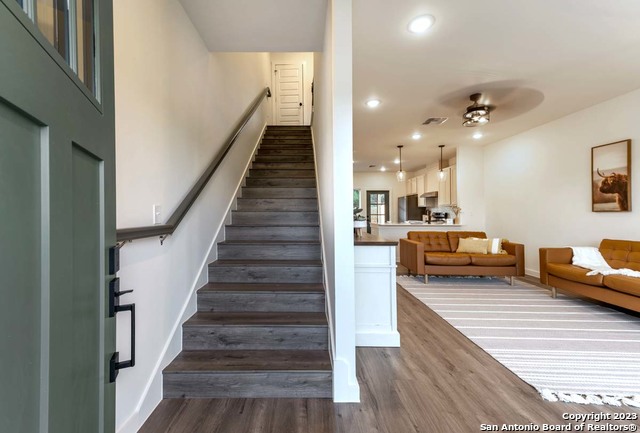 5927 Prue Road San Antonio TX 78240