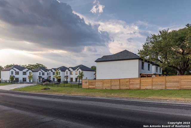5927 Prue Road San Antonio TX 78240
