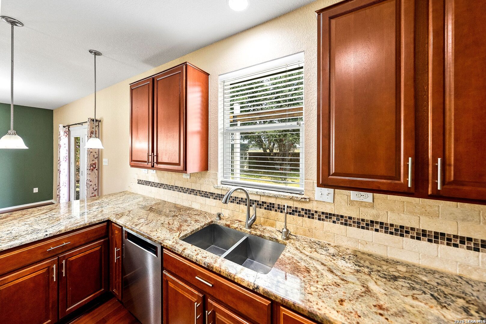 2231 Sundrop Bay San Antonio TX 78224