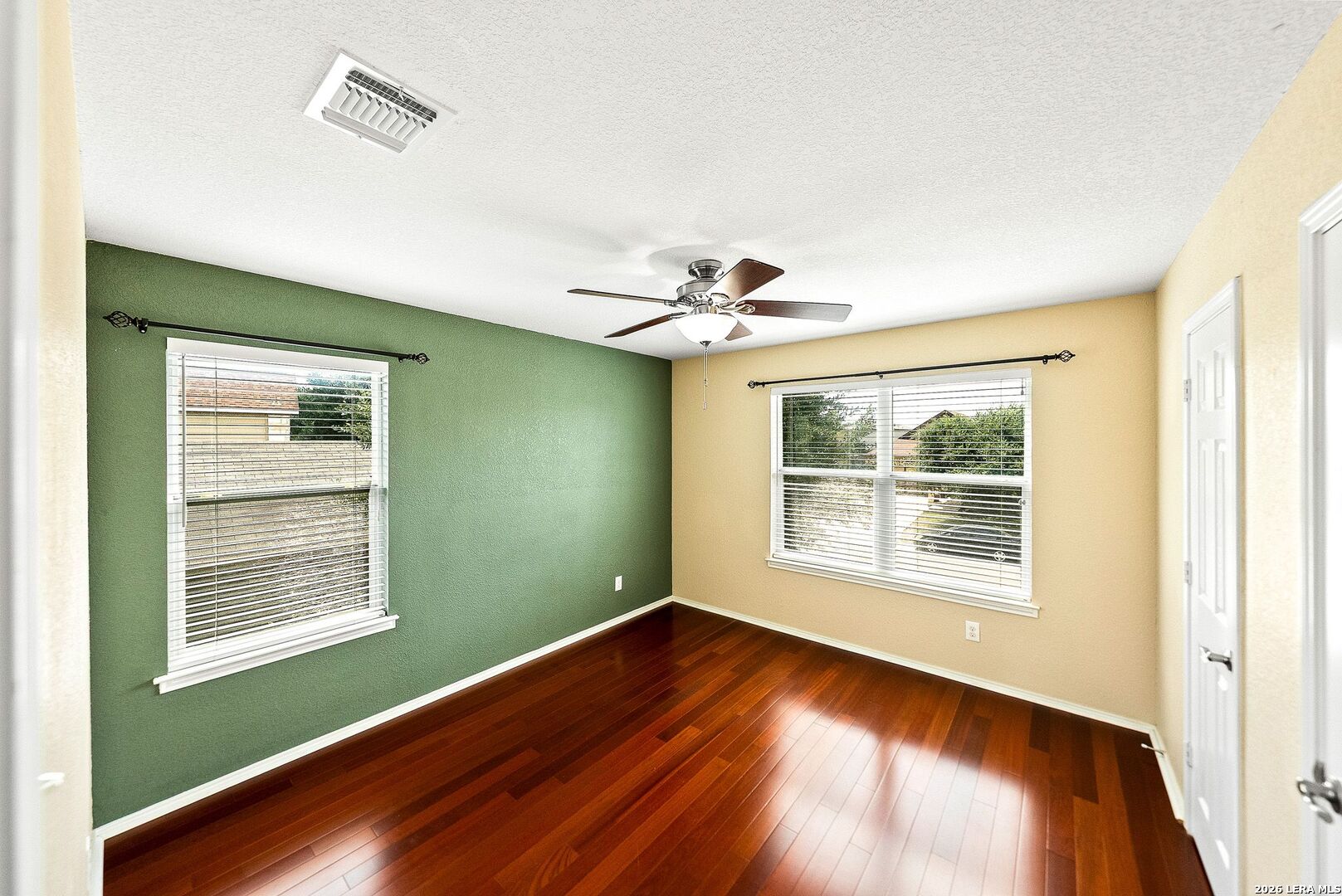 2231 Sundrop Bay San Antonio TX 78224