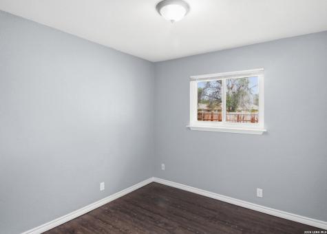309 Jeanette Drive Converse TX 78109