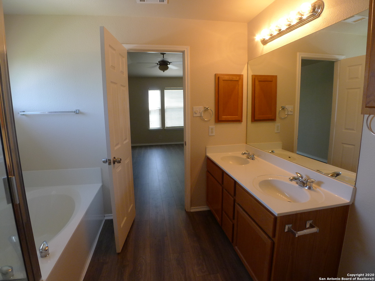 2935 Encino River San Antonio TX 78259