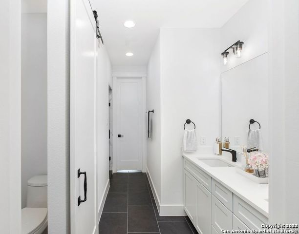 808 E Carson Street San Antonio TX 78208