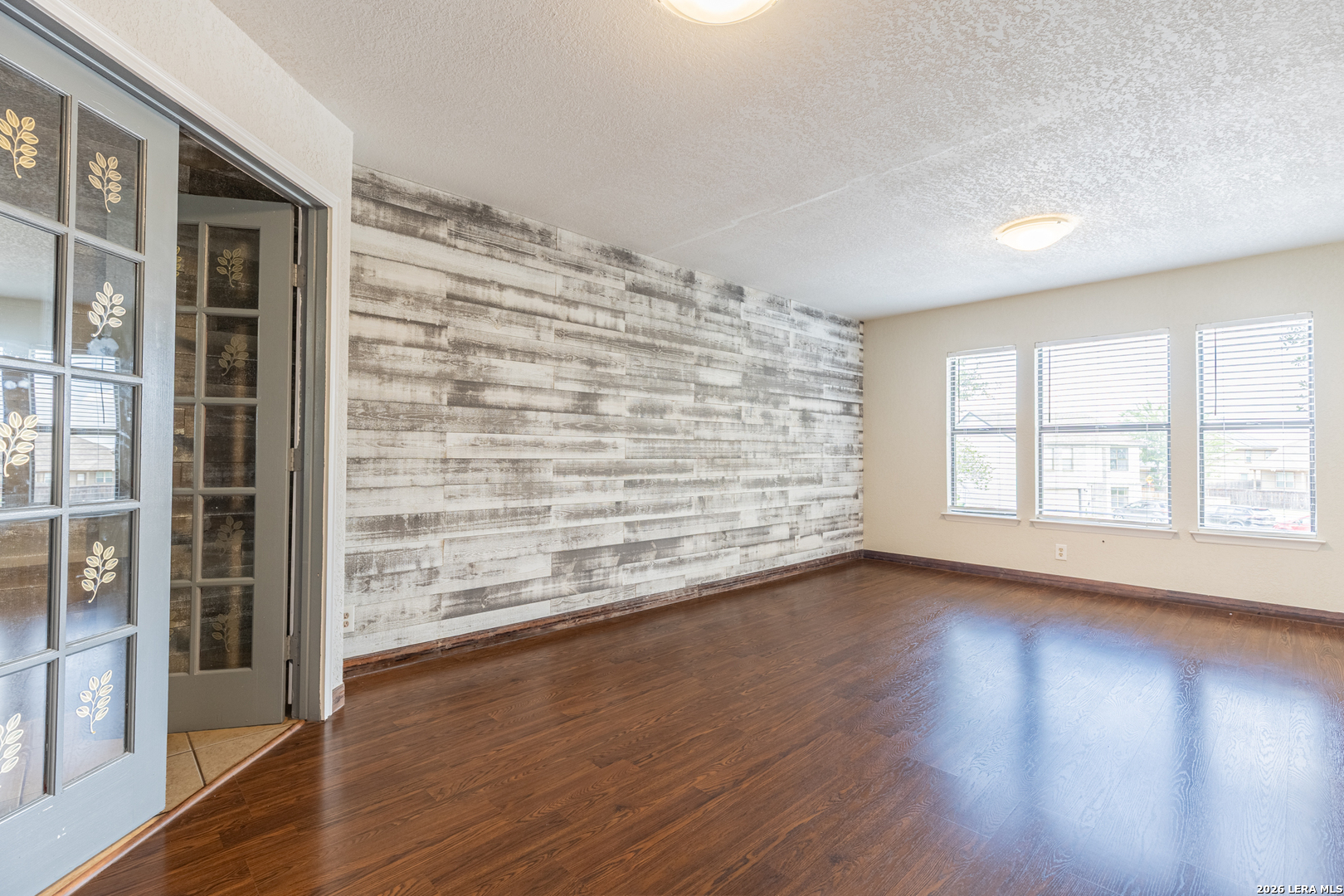 5702 Sunrise Laurel San Antonio TX 78244