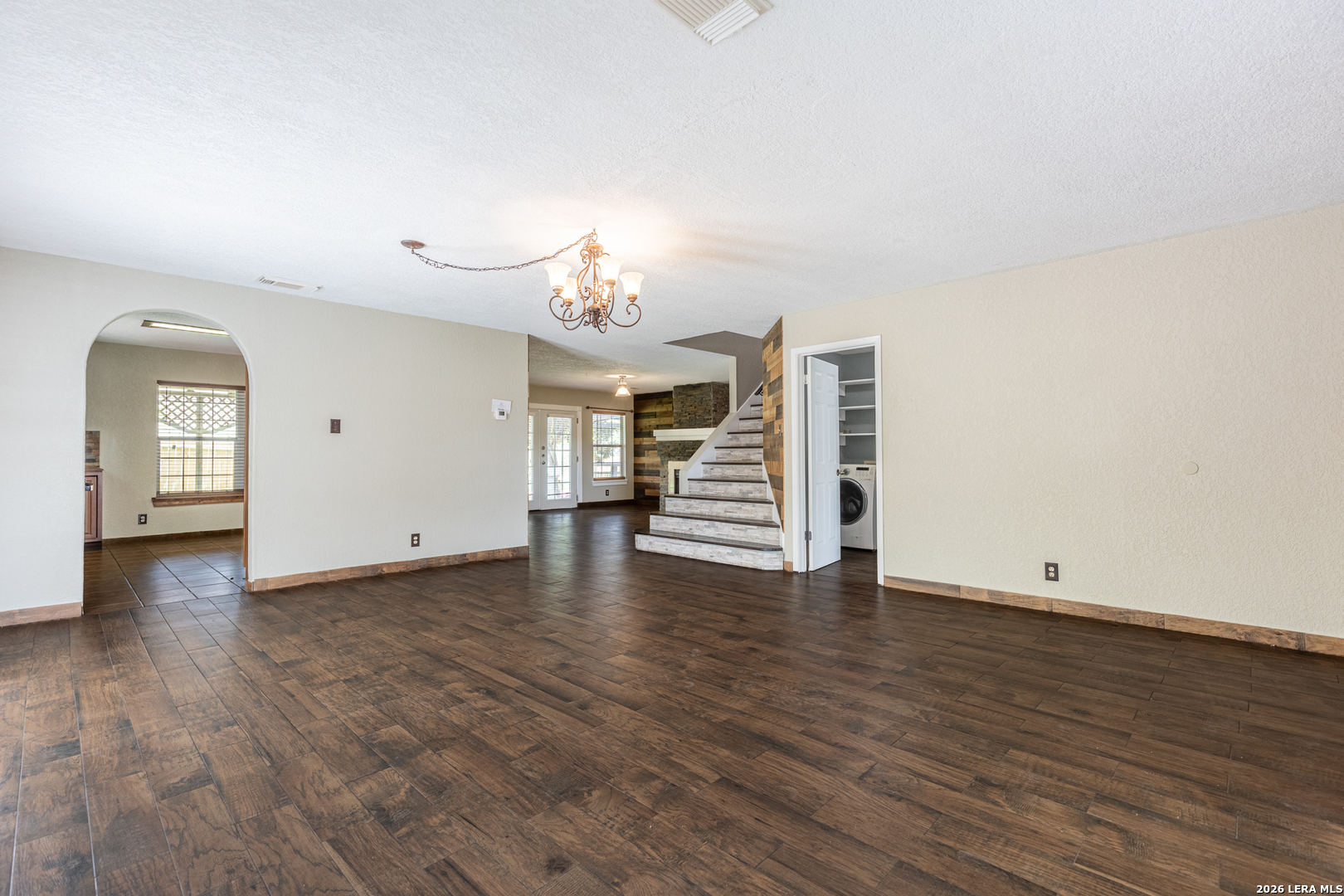 5702 Sunrise Laurel San Antonio TX 78244