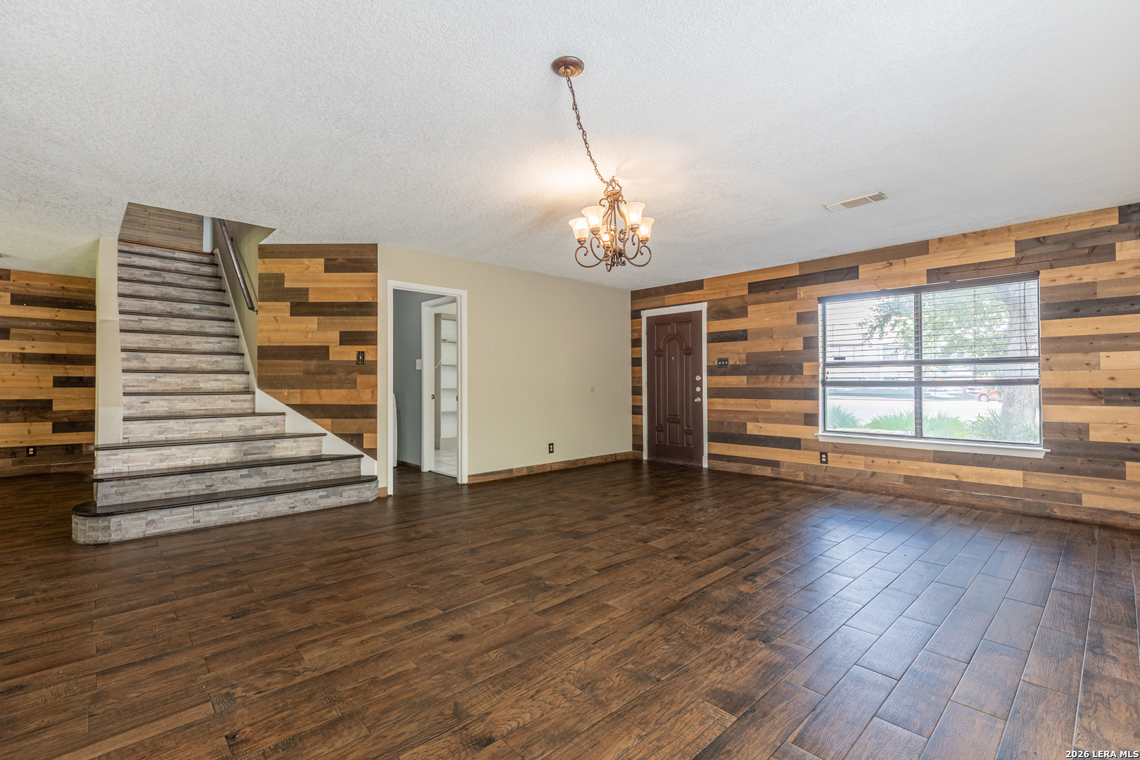 5702 Sunrise Laurel San Antonio TX 78244