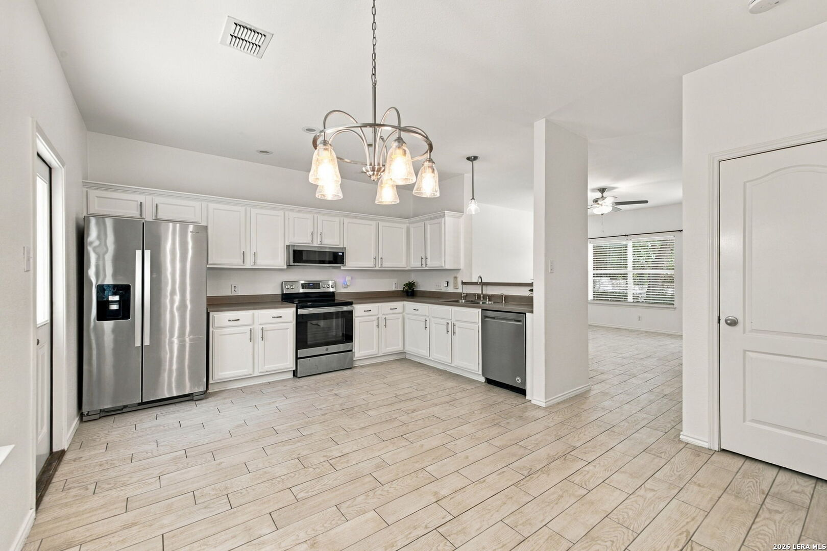 5562 Painter Green San Antonio TX 78240