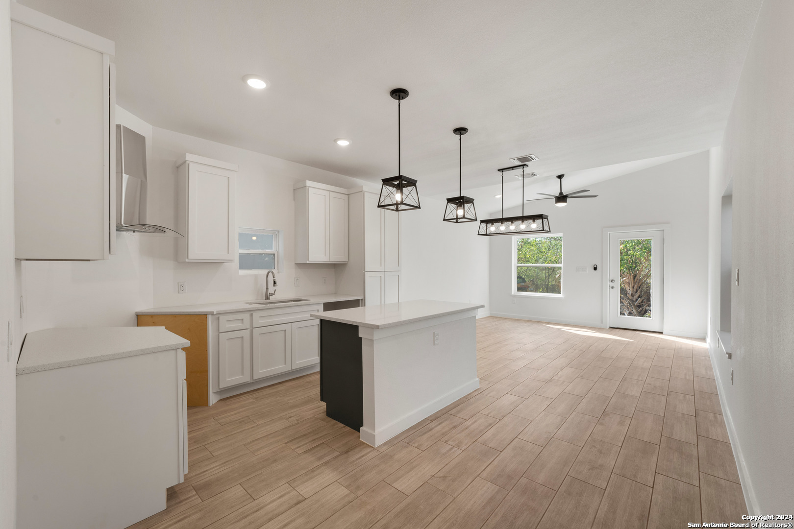 212 Cooper Street San Antonio TX 78210