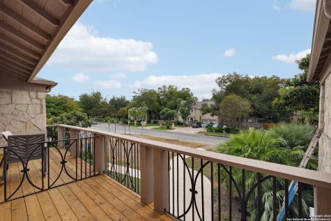 515 E Olmos Drive Olmos Park TX 78212