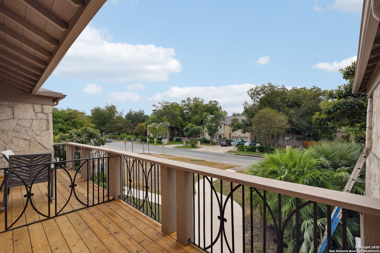 515 E Olmos Drive Olmos Park TX 78212