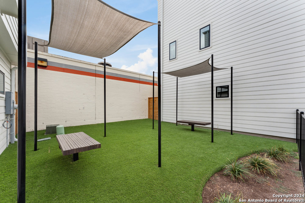 1735 W Gramercy Place #201 San Antonio TX 78201