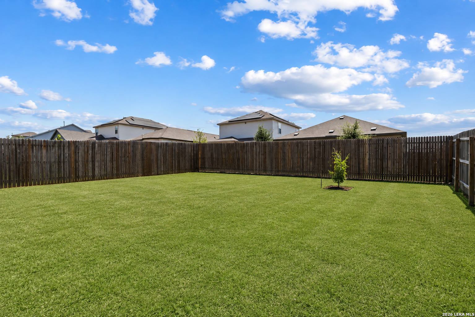 5910 Frisbee Path Converse TX 78109
