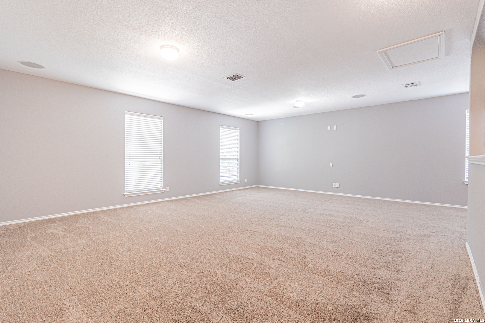 326 Diana Drive Converse TX 78109