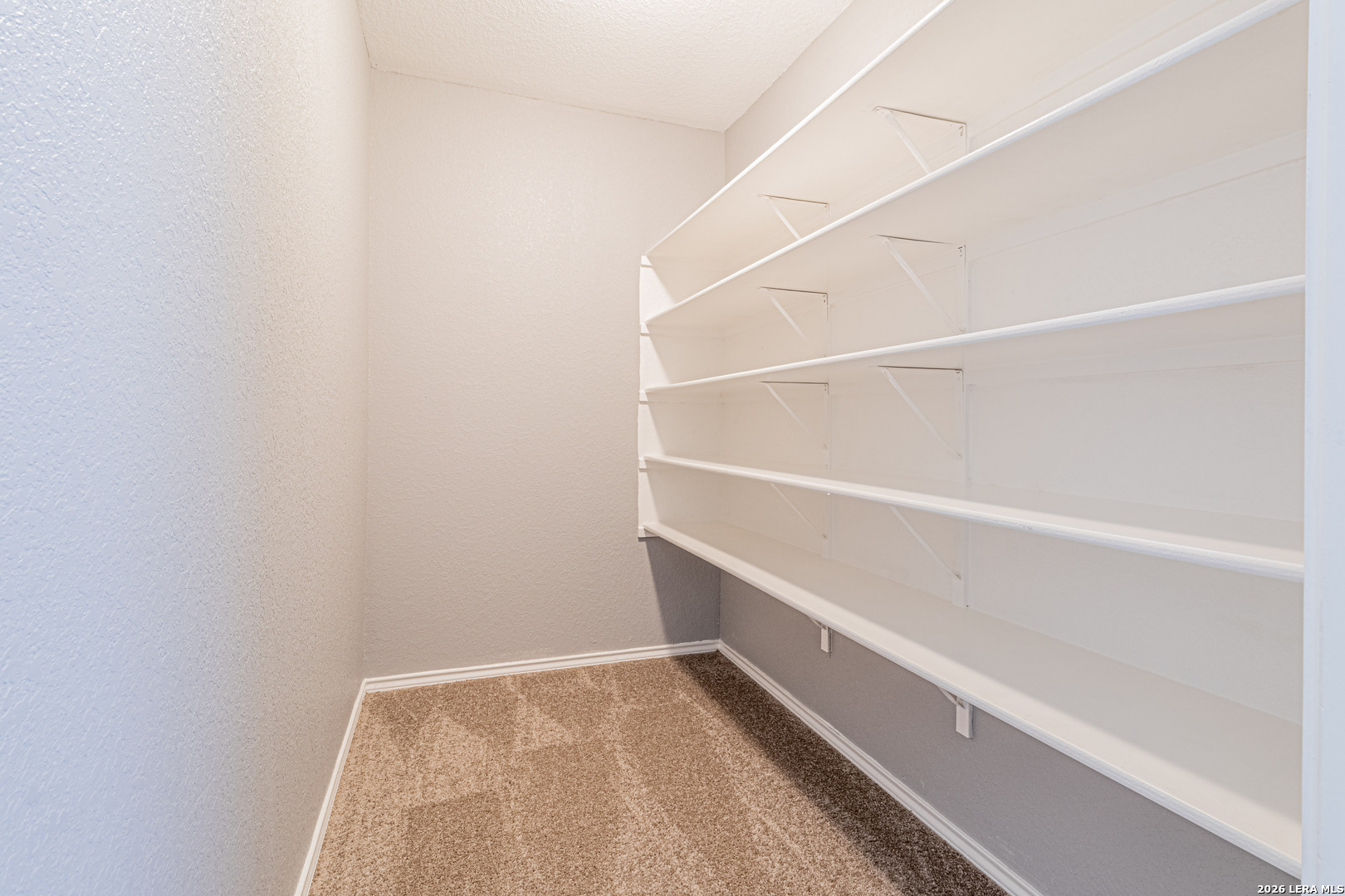 326 Diana Drive Converse TX 78109