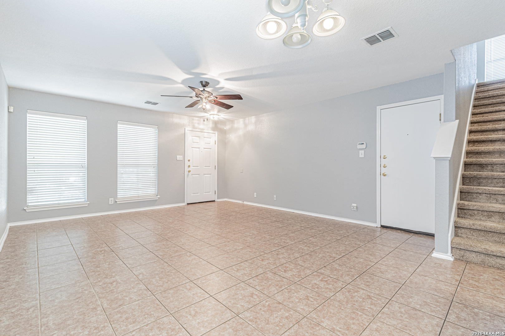 326 Diana Drive Converse TX 78109