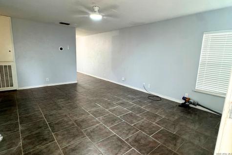 6630 Swiss Oaks San Antonio TX 78227