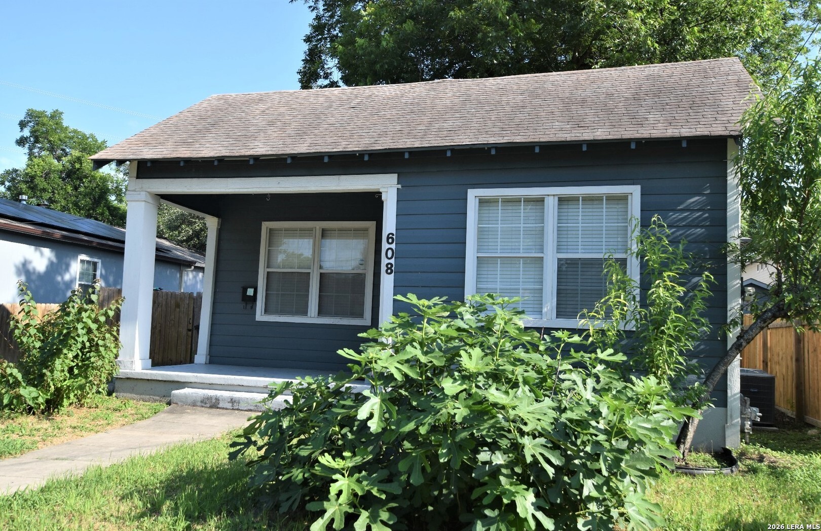 608 W Rosewood San Antonio TX 78212