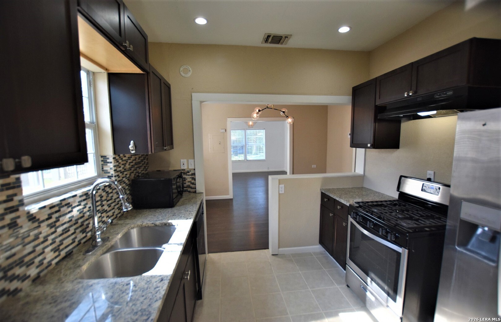 608 W Rosewood San Antonio TX 78212