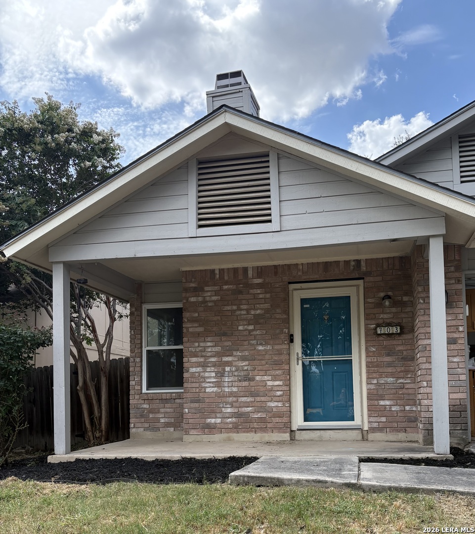 703 Meadow Gate Converse TX 78109