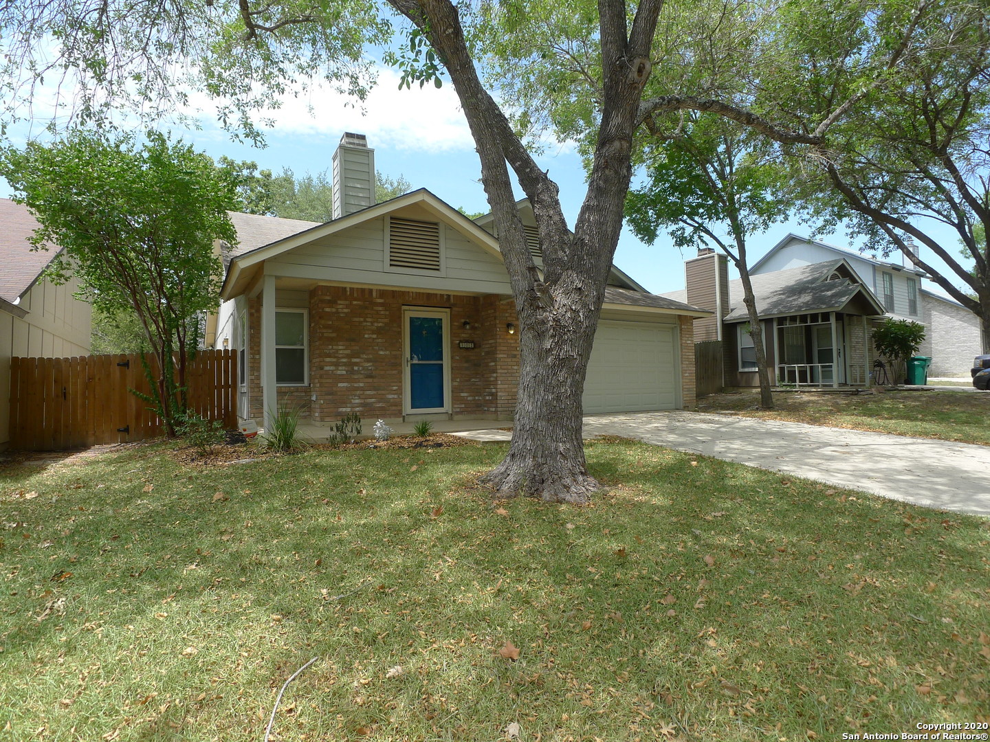 703 Meadow Gate Converse TX 78109