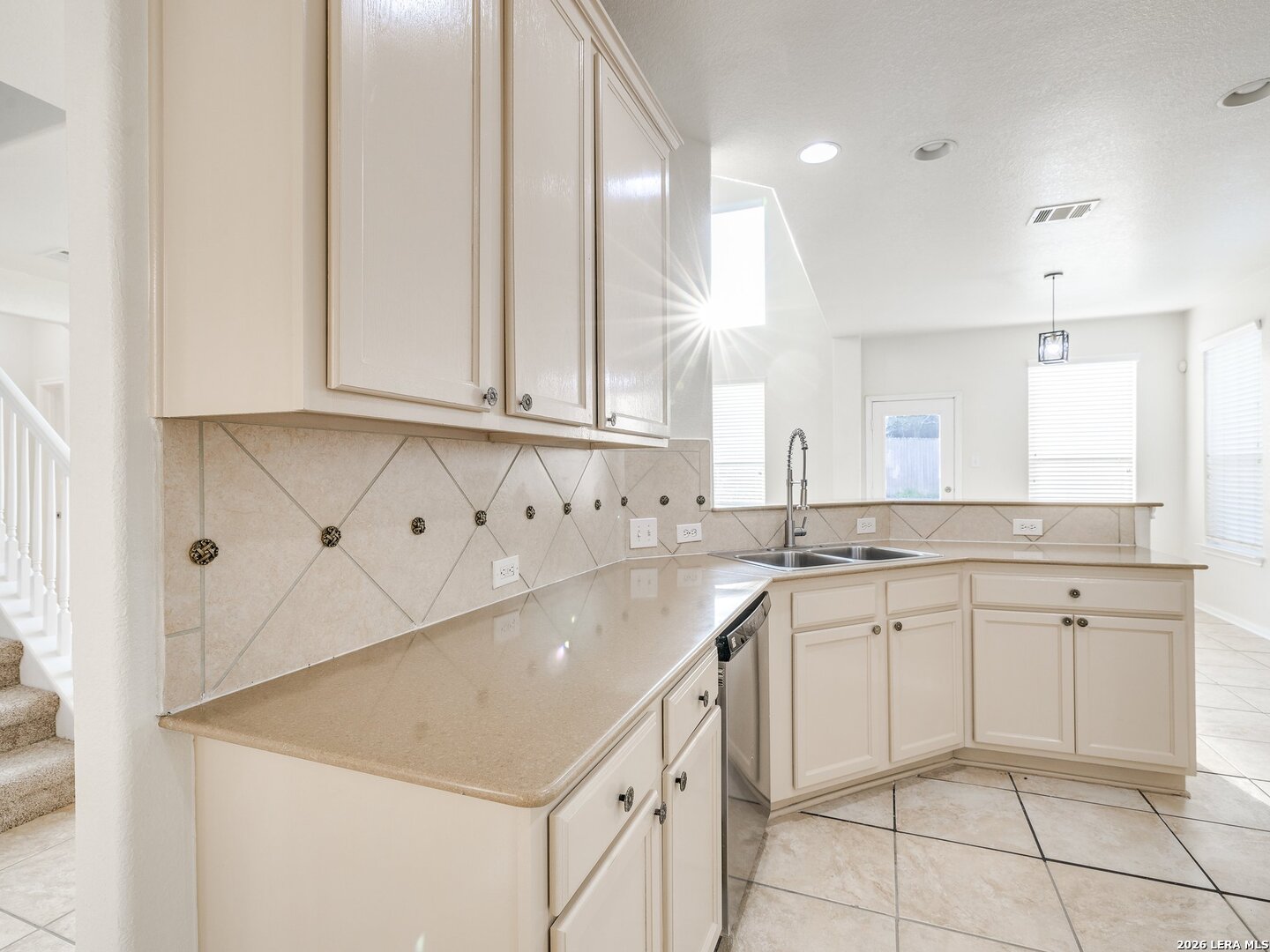 24822 Catalan Cliff San Antonio TX 78261