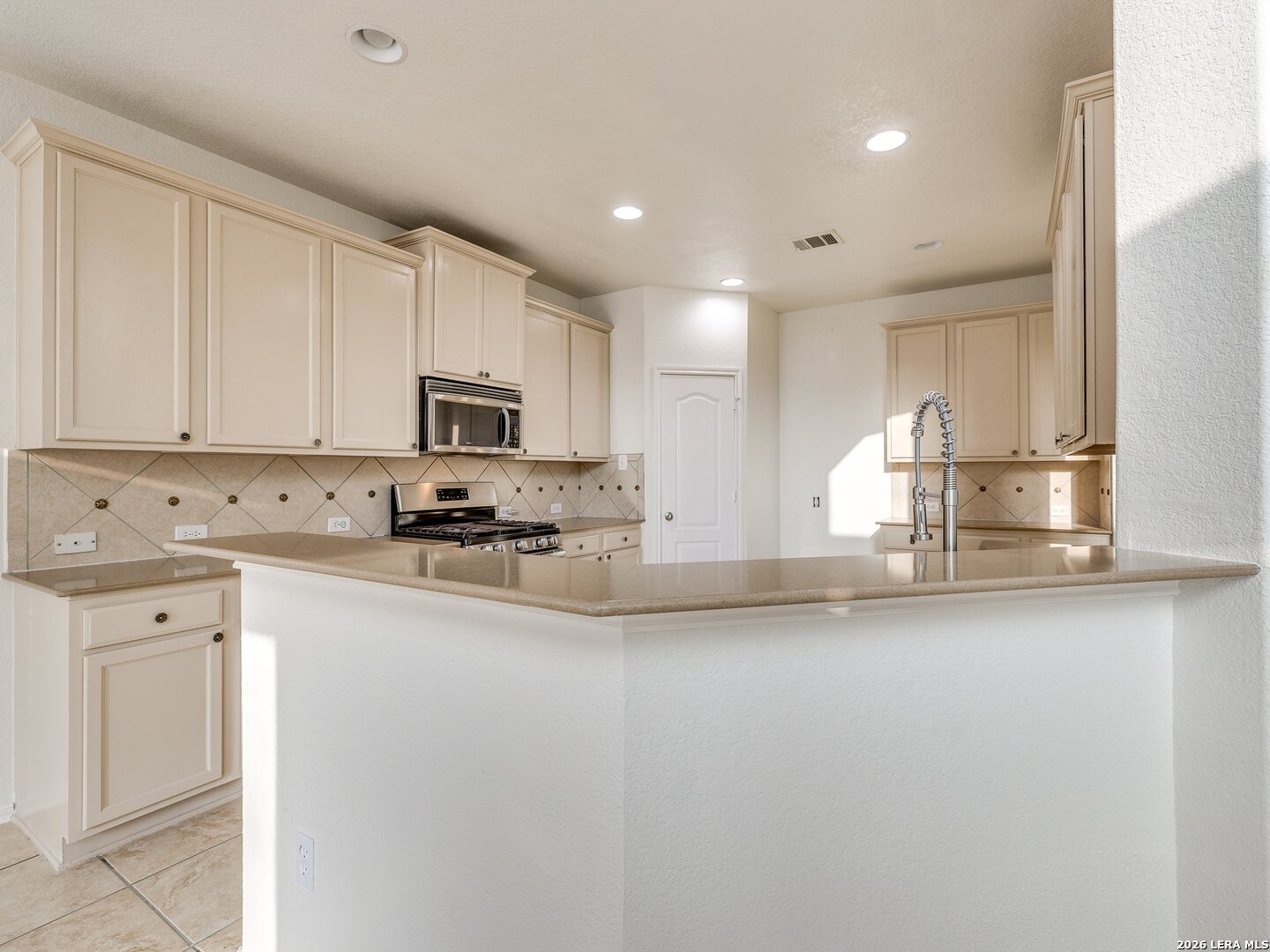 24822 Catalan Cliff San Antonio TX 78261
