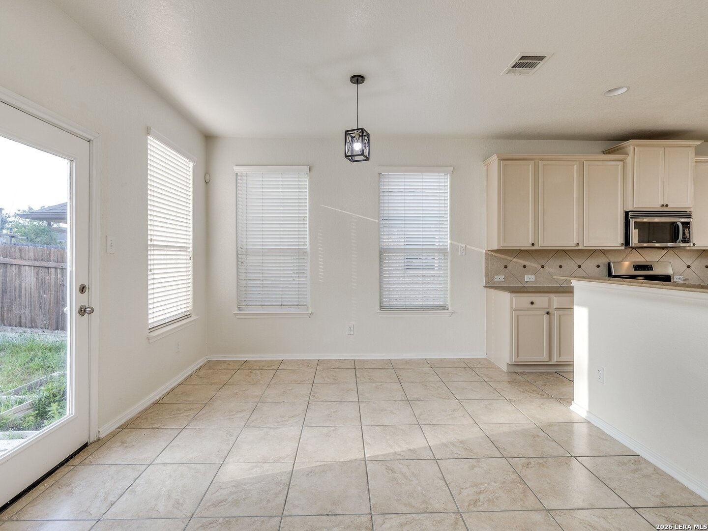 24822 Catalan Cliff San Antonio TX 78261