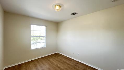 8818 Summer Trail San Antonio TX 78250