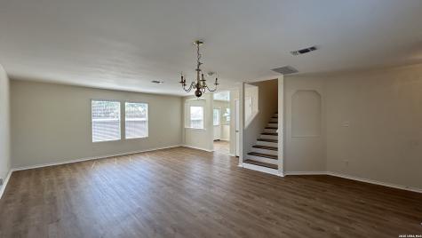 8818 Summer Trail San Antonio TX 78250