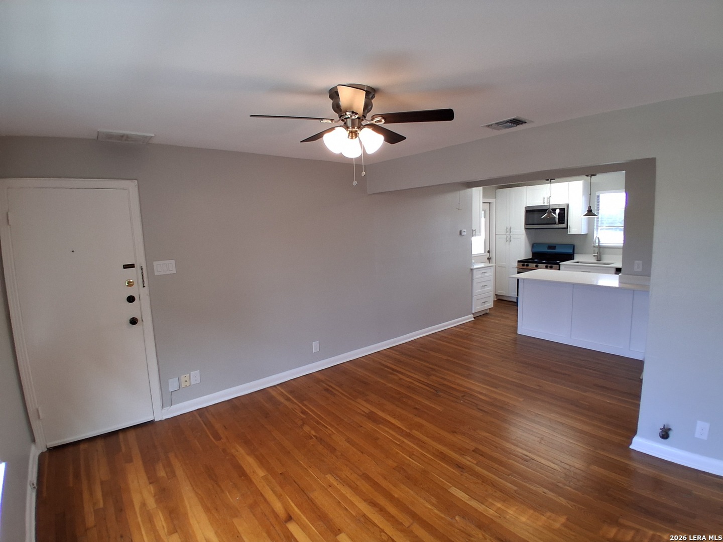 710 W French Place San Antonio TX 78212