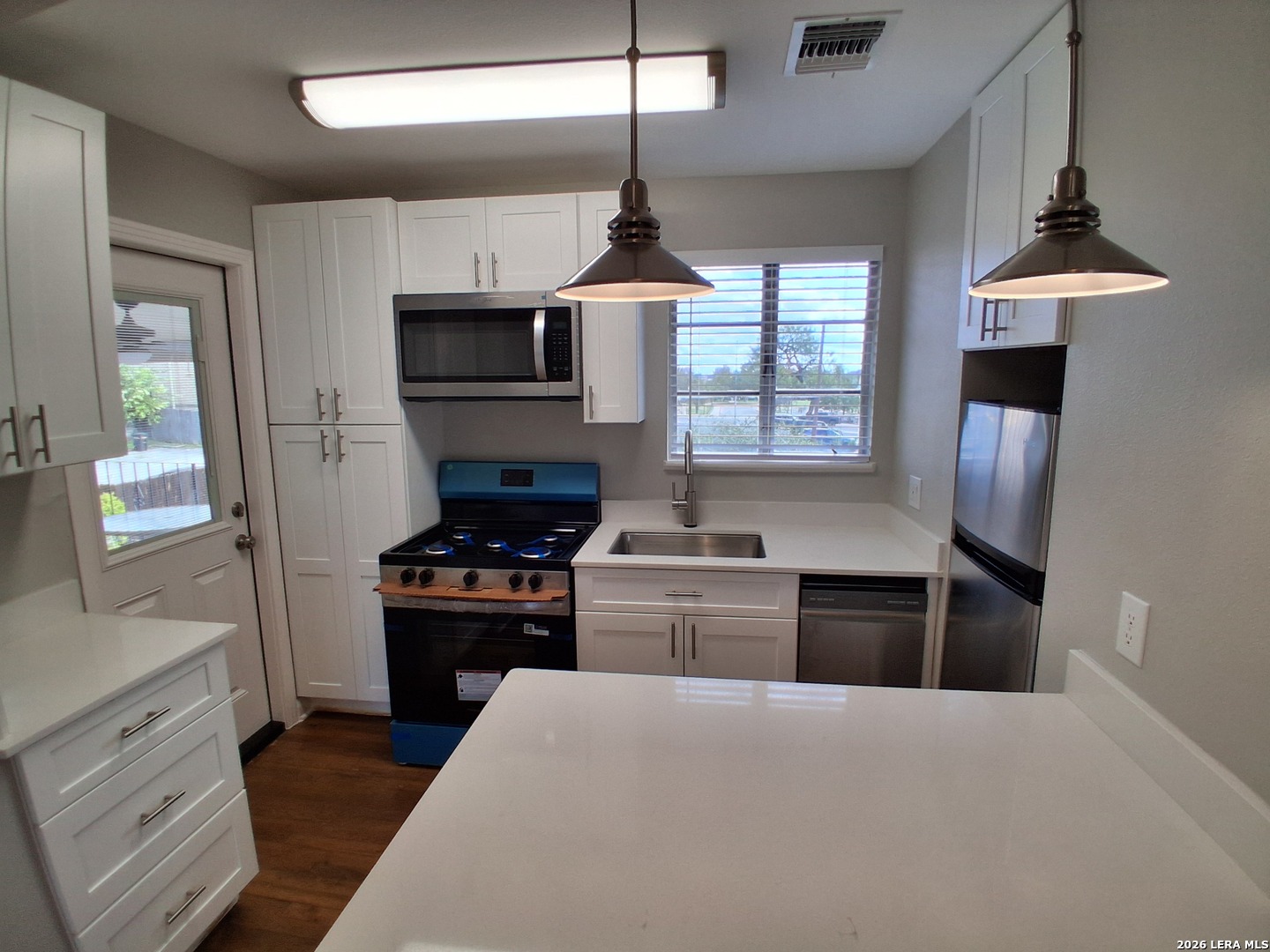 710 W French Place San Antonio TX 78212