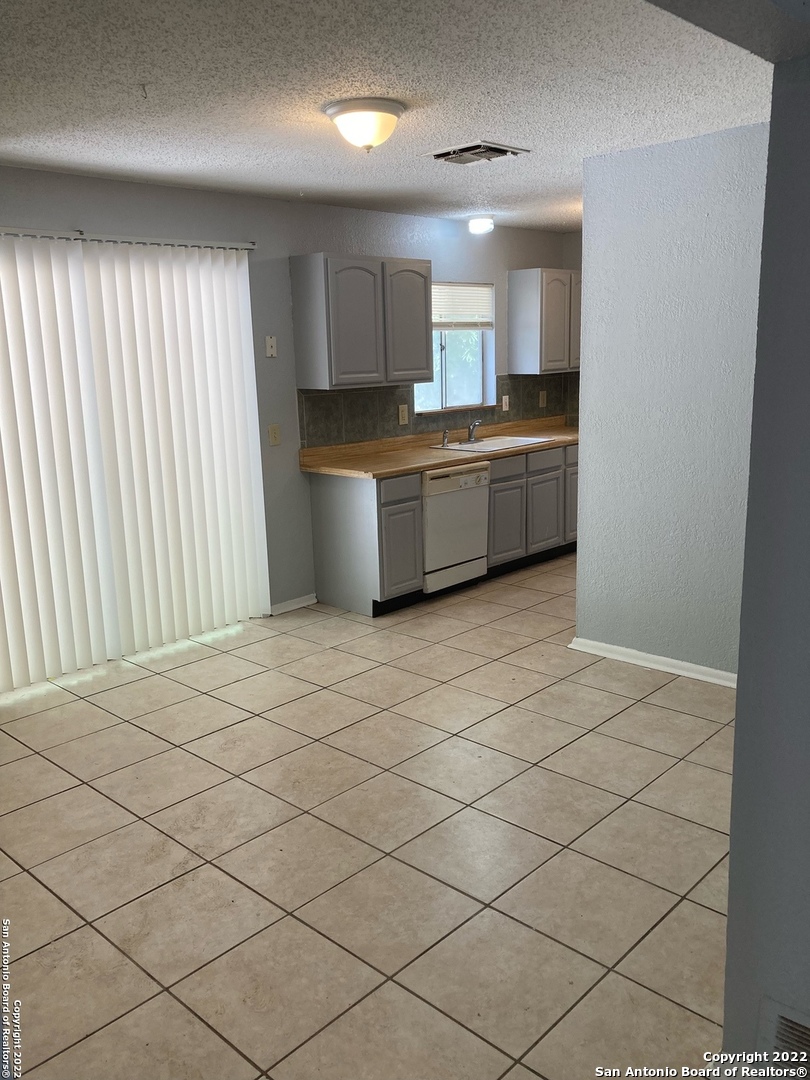 4426 Avenida Prima Street San Antonio TX 78233