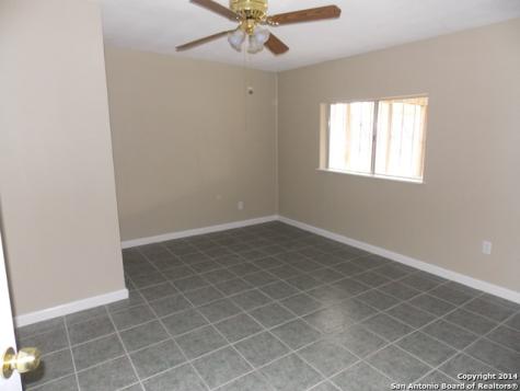 1862 Kendalia Avenue San Antonio TX 78224