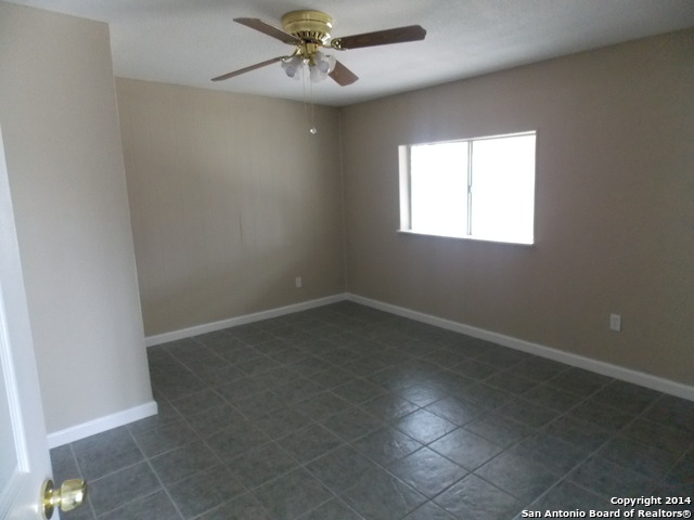 1862 Kendalia Avenue San Antonio TX 78224
