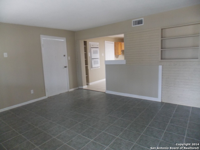 1862 Kendalia Avenue San Antonio TX 78224