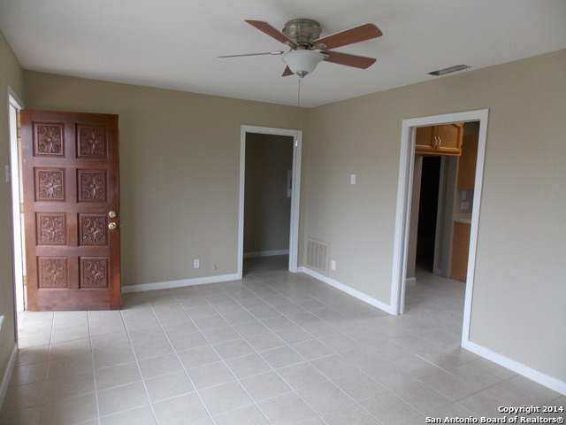 1862 Kendalia Avenue San Antonio TX 78224