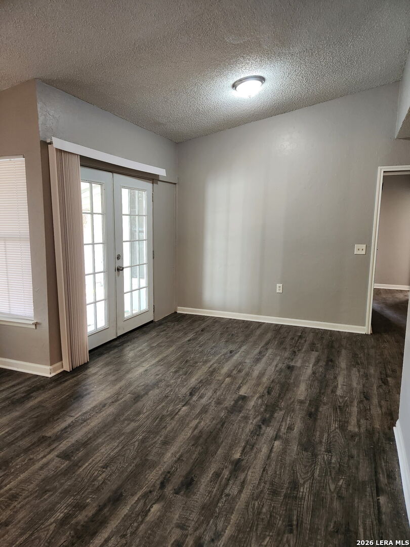 8422 Clear Meadow Converse TX 78109