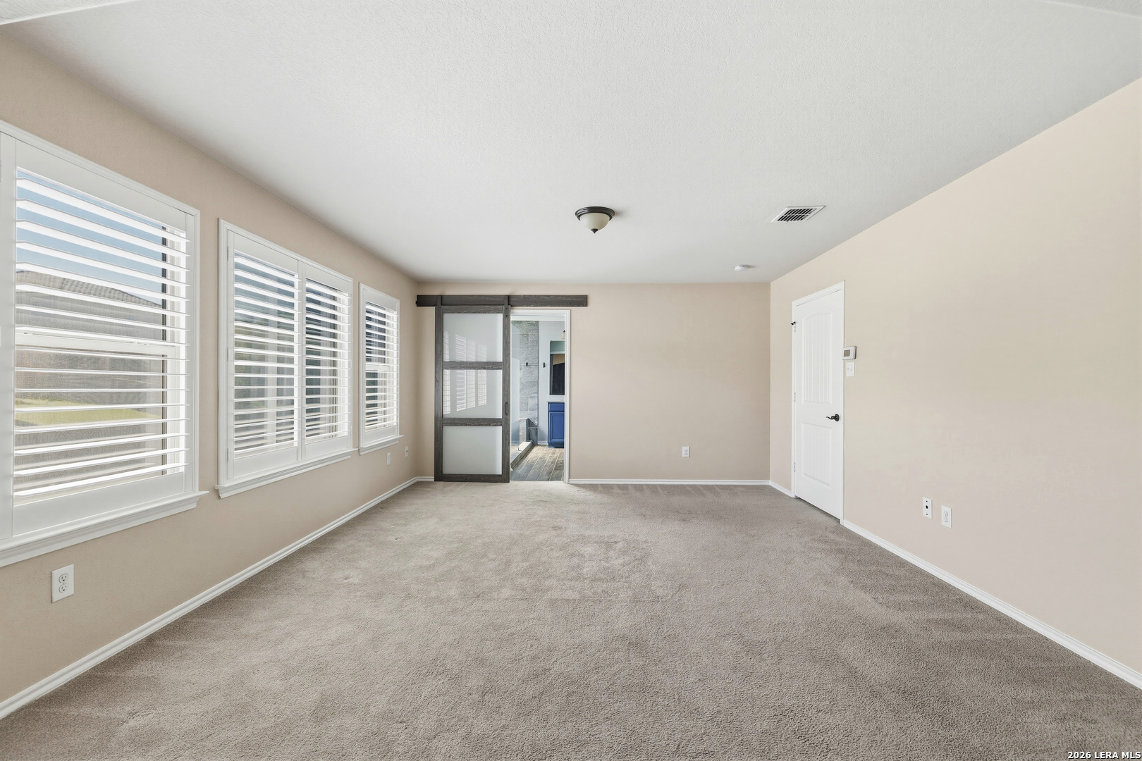 4002 Calle De Cobre San Antonio TX 78257