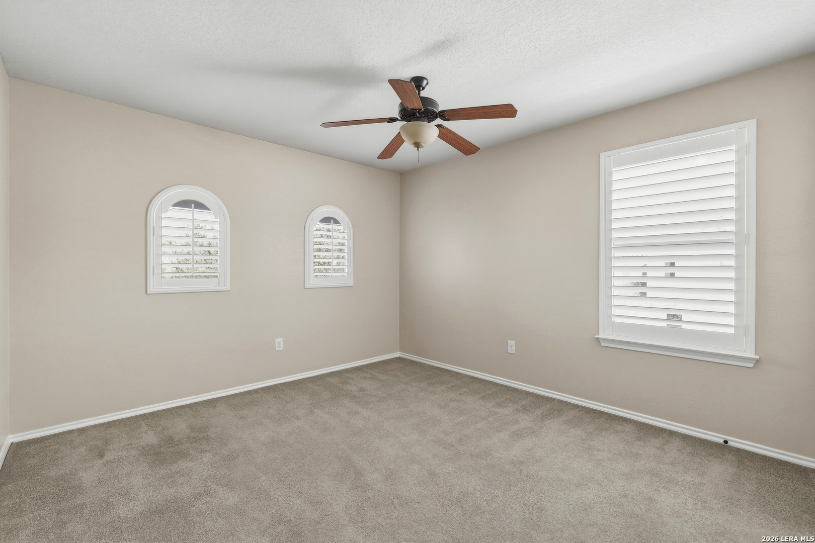 4002 Calle De Cobre San Antonio TX 78257
