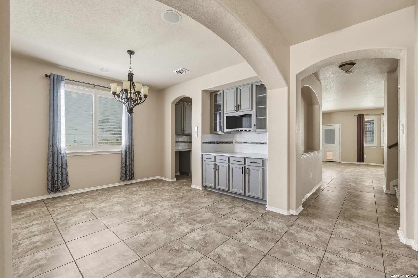 4002 Calle De Cobre San Antonio TX 78257